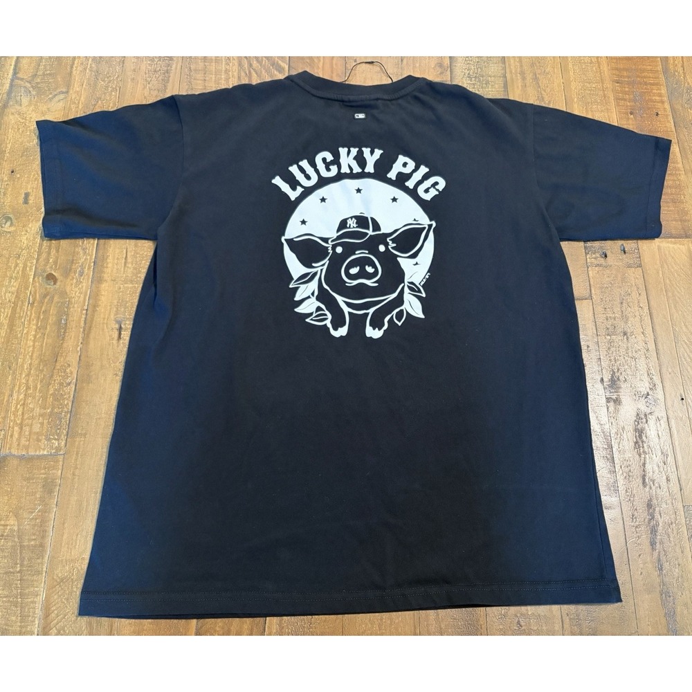 NY Yankees MLB Korea Lucky Pig Collection Shirt 2019 Year Of The Pig Sz Small - Picture 6 of 12